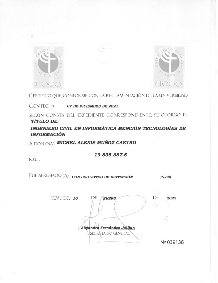 Título profesional universitario